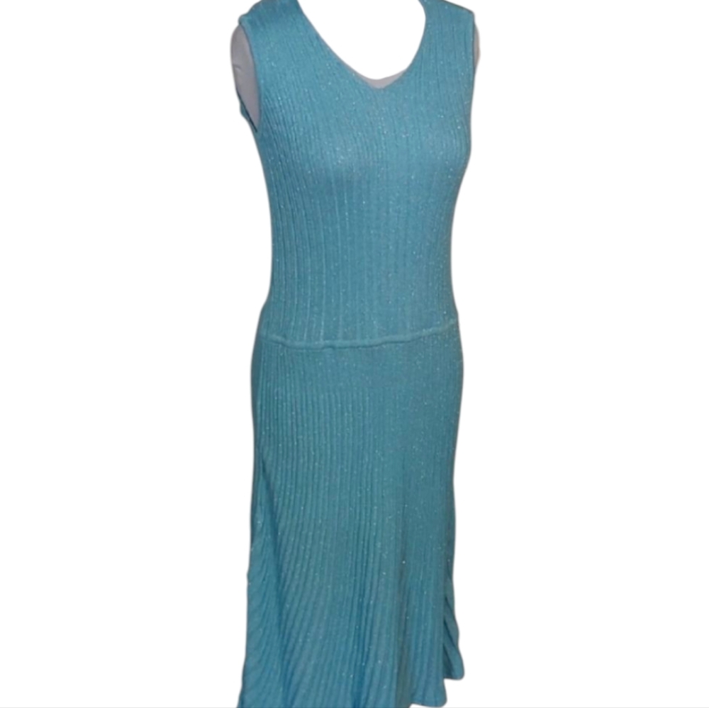 Elegant Blue Sleeveless Dress